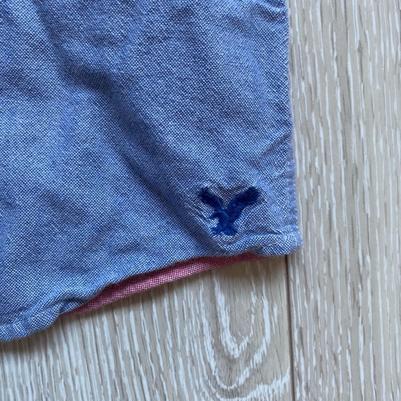 American Eagle T-Shirt - Picture 2 of 3